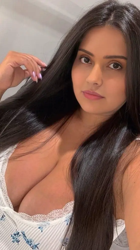 Riya Varanasi Call Girl Service